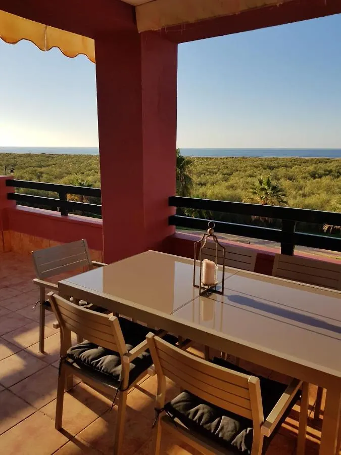 Bonito Apartamento En Primera Linea De Playa contacts